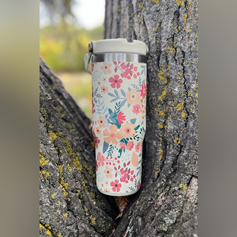 ⭐️3 for 15$⭐️ Floral Travel Tumbler with Lid